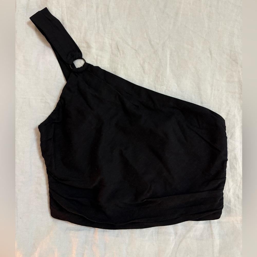 Zara Black One-Shoulder Crop Top with Ring Accent